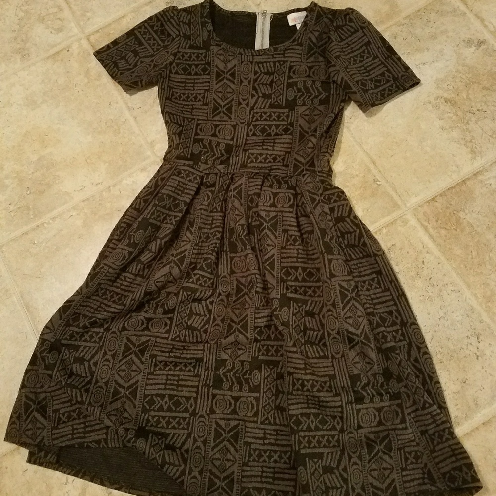 LULAROE AMELIA DRESS